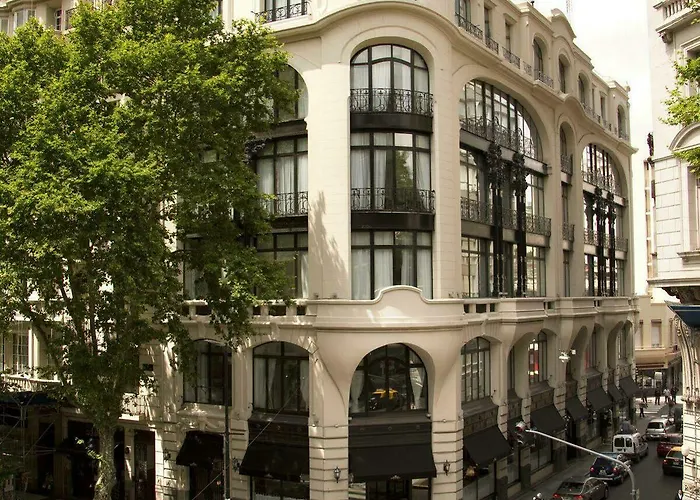 Tango de Mayo Hotel